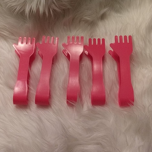 Party essentials - Picture 3 of 7